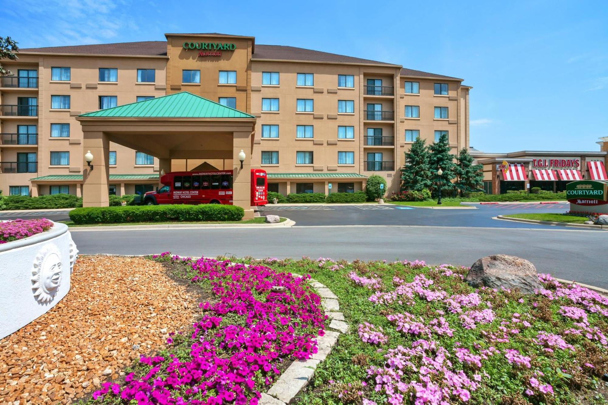 Courtyard Chicago Midway Airport Hotel Bedford Park Kültér fotó